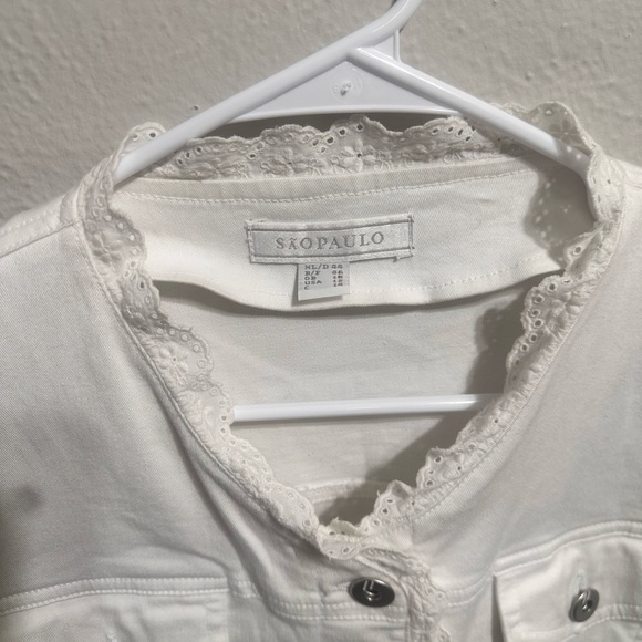 Elegant White Denim Jacket - Picture 5 of 6